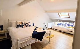 2 Bedroom Victorian Canal Side Terrace House.